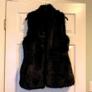 Black faux fur vest